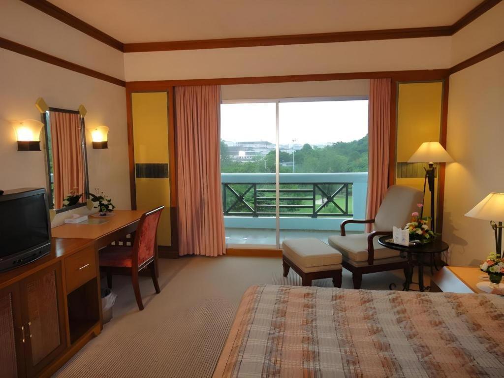 Bp Samila Beach Hotel & Resort Songkhla Exterior photo